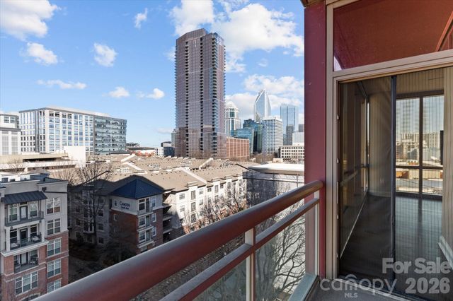 315 Arlington Avenue 906, Charlotte, NC 28203