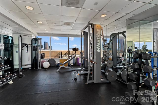 315 Arlington Avenue 906, Charlotte, NC 28203