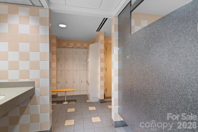 315 Arlington Avenue 906, Charlotte, NC 28203