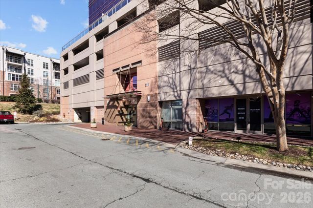 315 Arlington Avenue 906, Charlotte, NC 28203