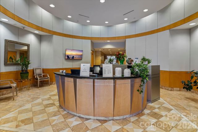 315 Arlington Avenue 906, Charlotte, NC 28203