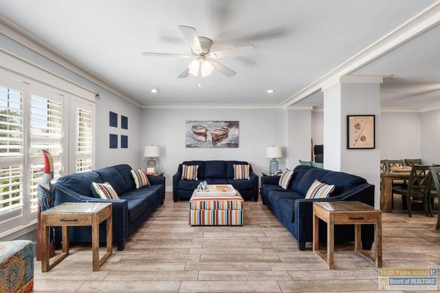 204 W Mesquite St., South Padre Island, TX 78597