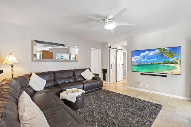2821 NE 9th Court, Pompano Beach, FL 33062
