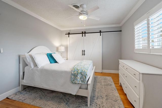 2821 NE 9th Court, Pompano Beach, FL 33062