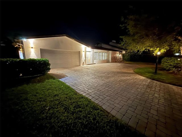 2821 NE 9th Court, Pompano Beach, FL 33062