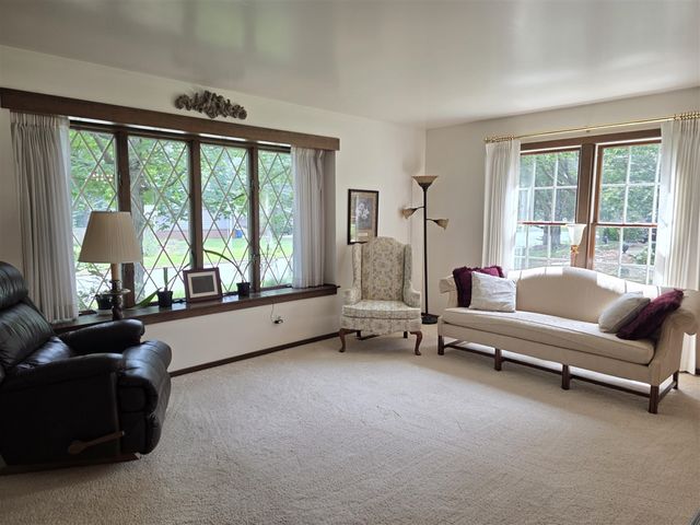 5163 Burning Tree Road, Kalamazoo, MI 49009