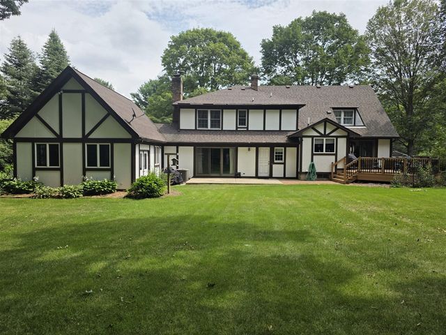 5163 Burning Tree Road, Kalamazoo, MI 49009