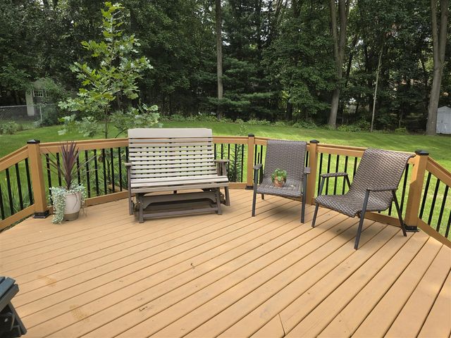 5163 Burning Tree Road, Kalamazoo, MI 49009