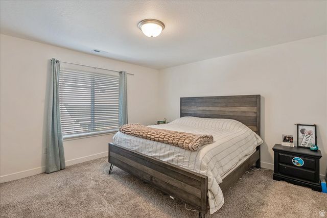 4252 W ANASAZI PARK CT, Riverton, UT 84096