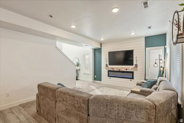 4252 W ANASAZI PARK CT, Riverton, UT 84096