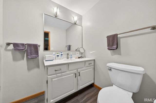 2160 S Ridgeview Road, Logansport, IN 46947