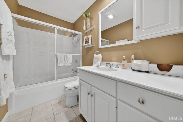 2160 S Ridgeview Road, Logansport, IN 46947