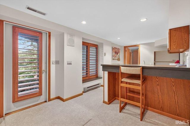 2160 S Ridgeview Road, Logansport, IN 46947