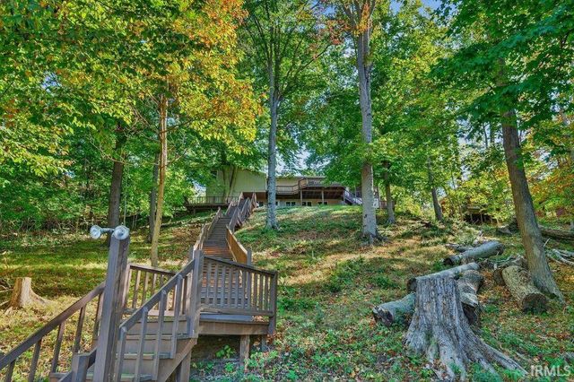 2160 S Ridgeview Road, Logansport, IN 46947