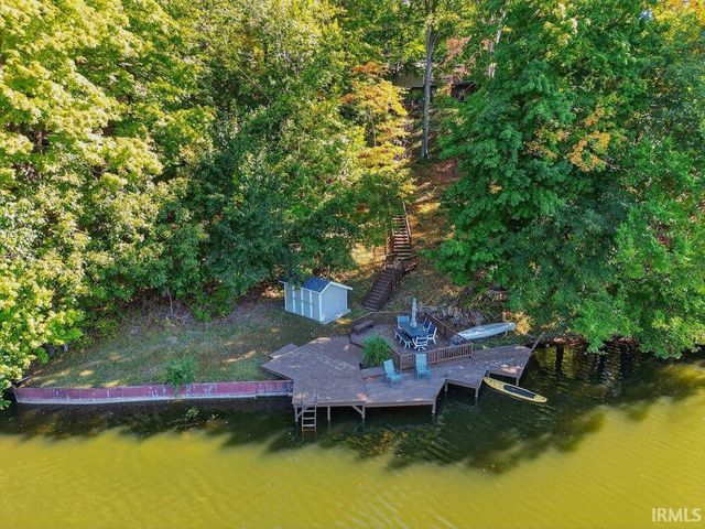 2160 S Ridgeview Road, Logansport, IN 46947