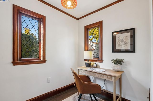 1728 Cambridge Dr, Alameda, CA 94501