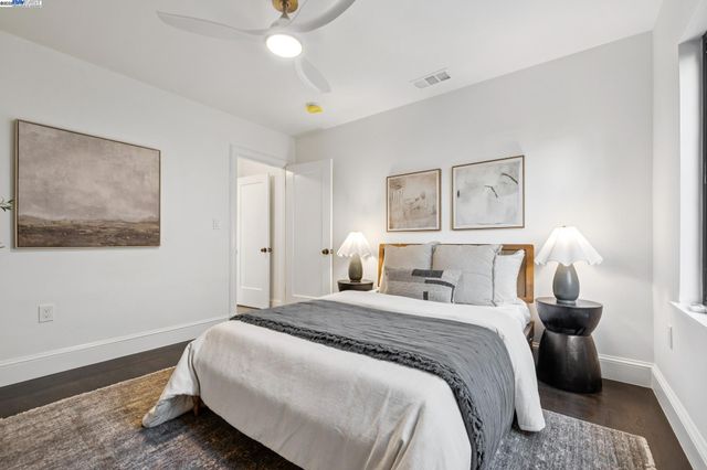 1728 Cambridge Dr, Alameda, CA 94501