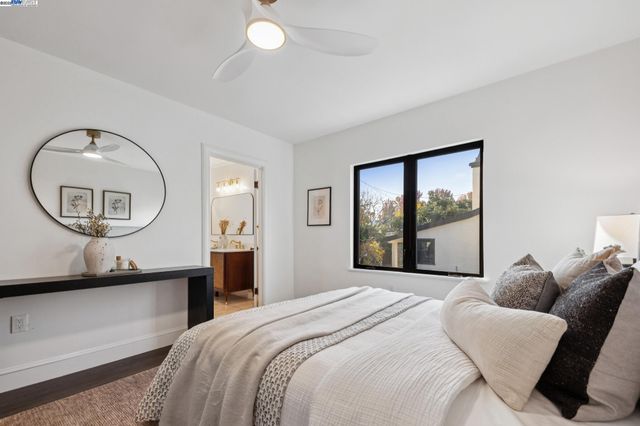 1728 Cambridge Dr, Alameda, CA 94501