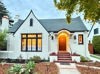 1728 Cambridge Dr, Alameda, CA 94501