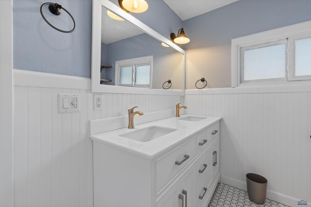 831 ST JAMES, Rapid City, SD 57701