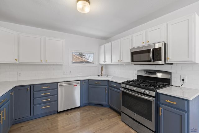 831 ST JAMES, Rapid City, SD 57701