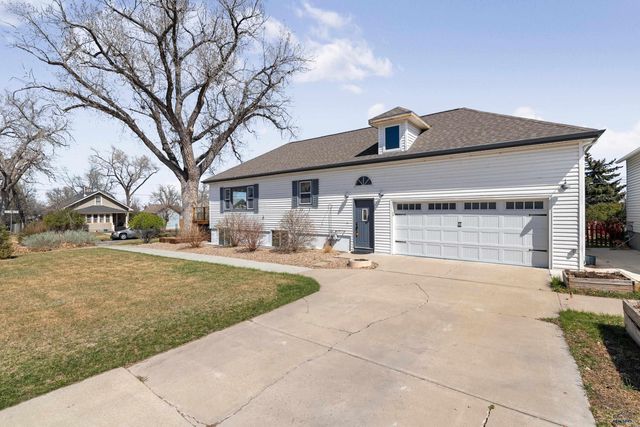 831 ST JAMES, Rapid City, SD 57701