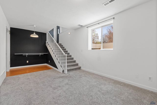 831 ST JAMES, Rapid City, SD 57701