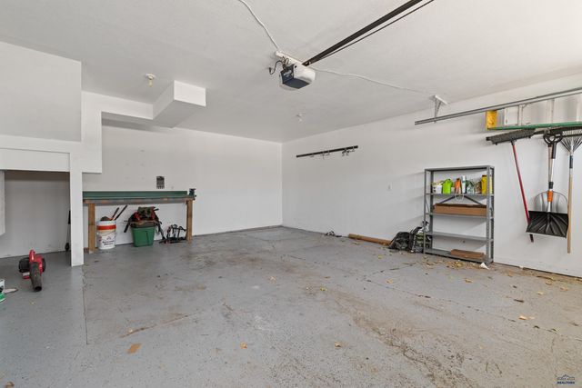 831 ST JAMES, Rapid City, SD 57701