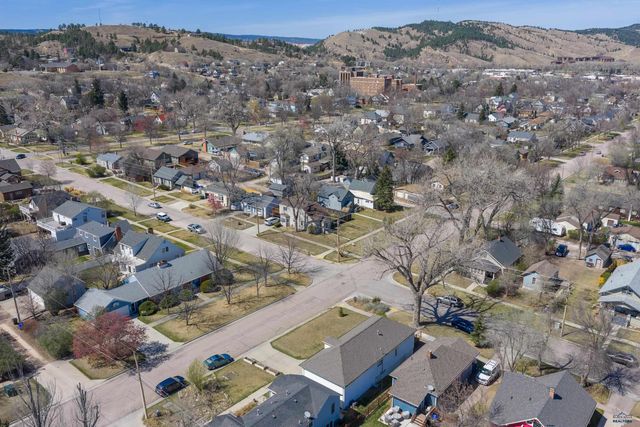 831 ST JAMES, Rapid City, SD 57701