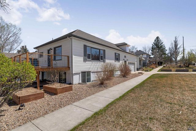 831 ST JAMES, Rapid City, SD 57701