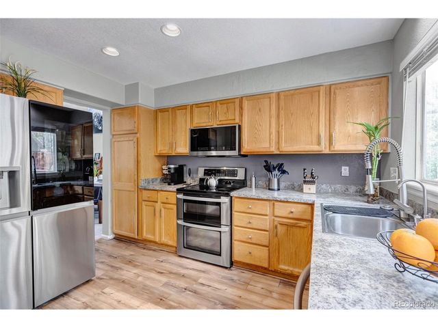 18215 E Warren Ave, Aurora, CO 80013