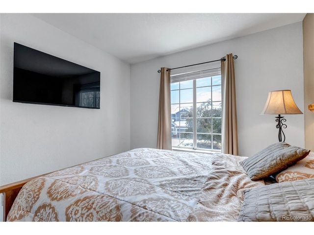 18215 E Warren Ave, Aurora, CO 80013