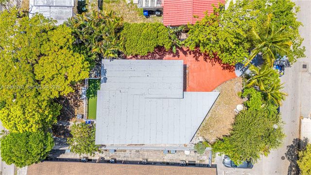 1777 N 17th Ct, Hollywood, FL 33020