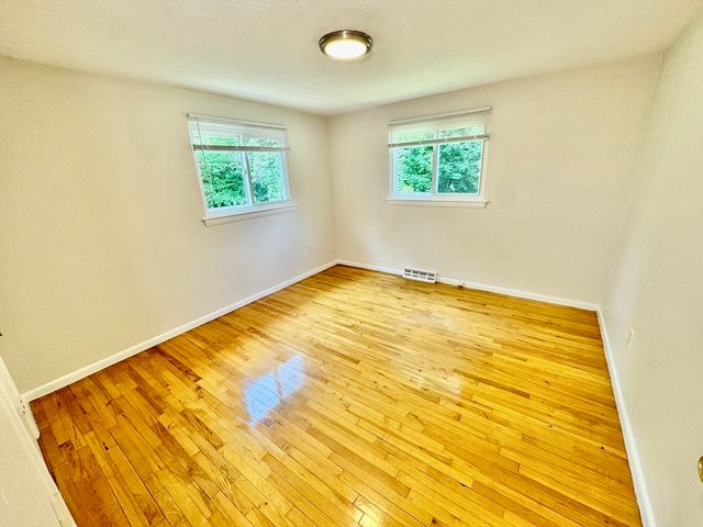 116 Central Street 116, Acton, MA 01720