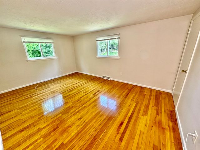 116 Central Street 116, Acton, MA 01720