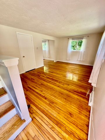 116 Central Street 116, Acton, MA 01720