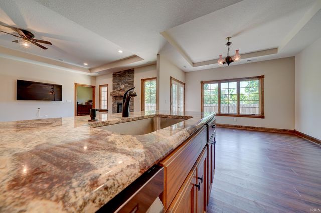 7883 Luna Way, Fort Wayne, IN 46835