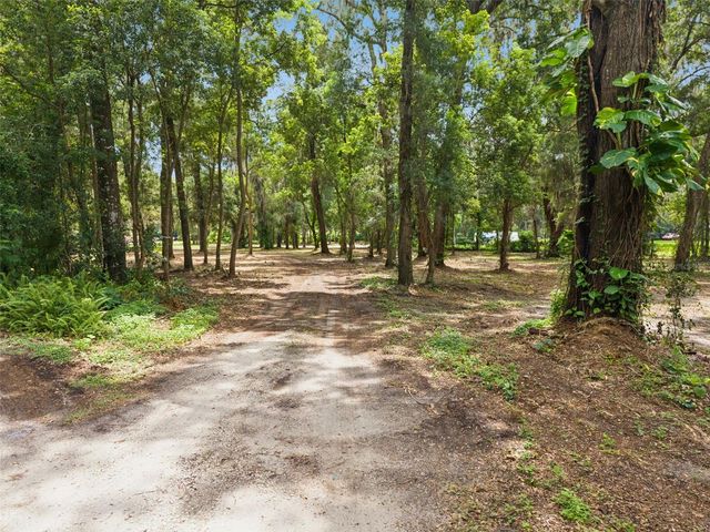 860 E LISA LANE, Apopka, FL 32703