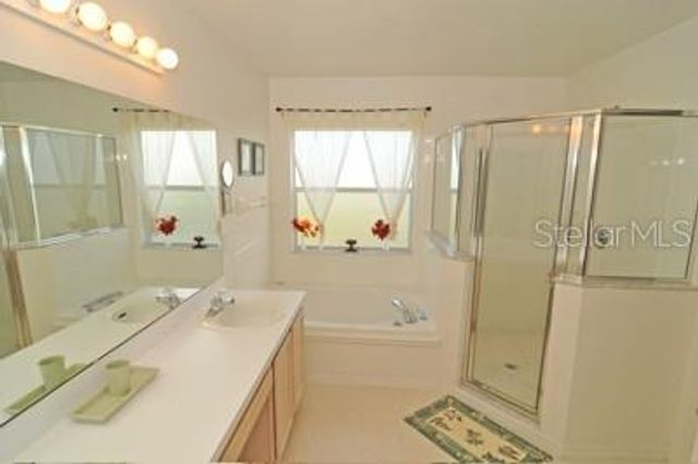 637 EAGLE POINTE S, Kissimmee, FL 34746