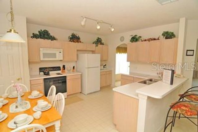 637 EAGLE POINTE S, Kissimmee, FL 34746