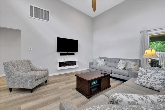 70 N Royale Greens Drive, Coldspring, TX 77331