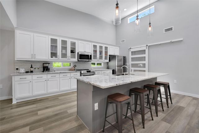 70 N Royale Greens Drive, Coldspring, TX 77331