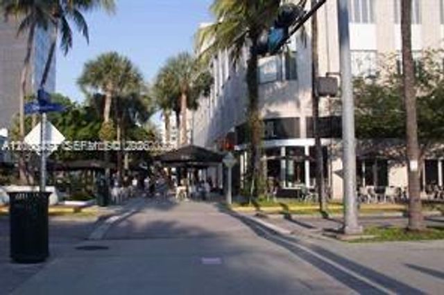 1542 Drexel Ave 103, Miami Beach, FL 33139