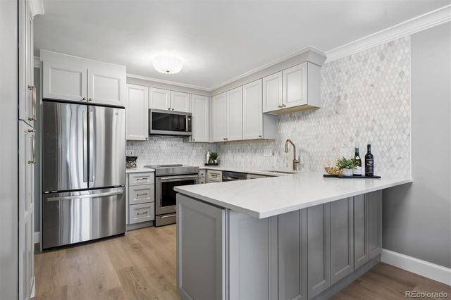 3465 S Poplar Street 304, Denver, CO 80224