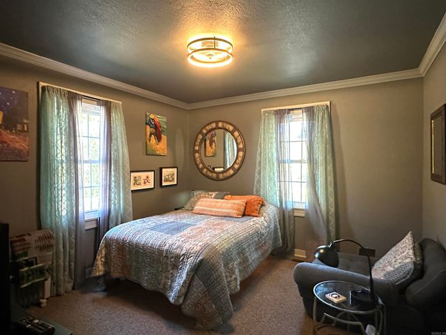 112 Oklahoma St Street, Hot Springs, AR 71901