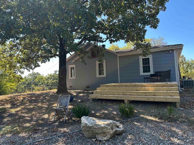 112 Oklahoma St Street, Hot Springs, AR 71901