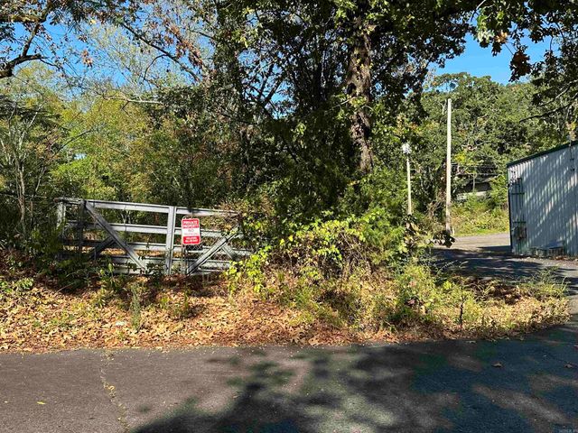 112 Oklahoma St Street, Hot Springs, AR 71901