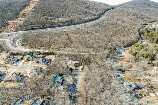 13 Dug Hill Road, Brownsboro, AL 35741