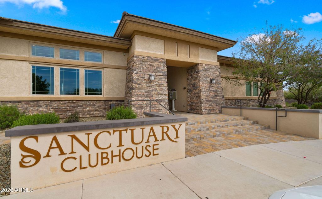 Image 28 of property listing at 4724 E PARKSIDE Lane, Phoenix, AZ 85050