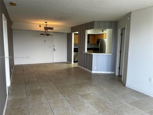 3300 NE 191st St LP10, Aventura, FL 33180